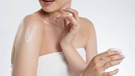 Dermatólogos recomiendan las siguientes cremas para una piel hidratada