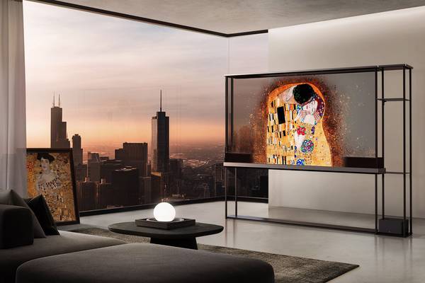 CES 2024: Este es el primer televisor transparente e inalámbrico del mundo