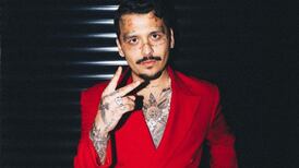Nodal reaparece en vivo y lo critican por no lucir como en sus fotos: “Ya no se parece a Johnny Depp”