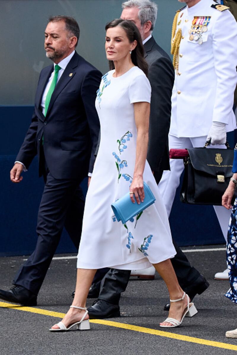 La reina Letizia repitió este vestido en Tenerife y lució deslumbrante