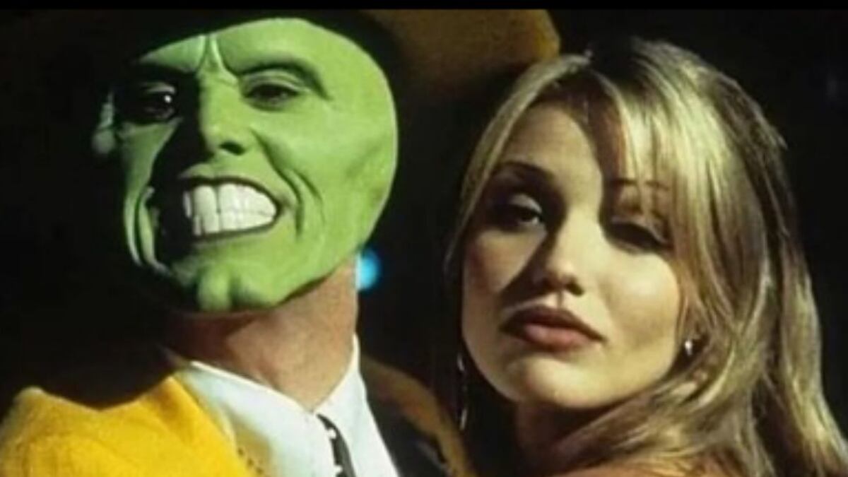 "La Máscara” está protagonizada por Jim Carrey, Cameron Diaz y Peter Greene