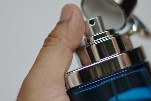 ¿Buscas un perfume que dure más tiempo? Cinco fragancias que permanecen todo el día en la piel