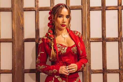 “Cancelada por prepotente”: así reaccionaron los fanáticos de Paola Jara tras su polémica en Chile