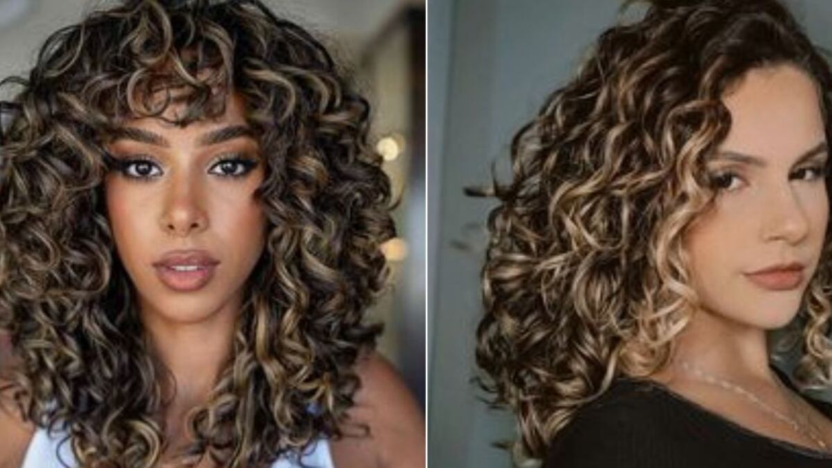 Mechas para pelo rizado: las tendencias que iluminan el rostro y que te quitarán varios años de encima