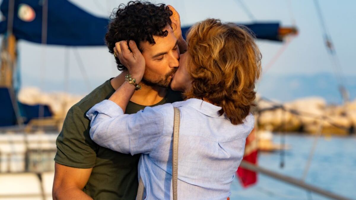 Escena de la serie italiana 'Engaño'