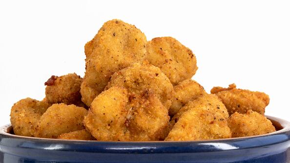 La cena navideña consistió en nuggets