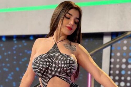 Karely Ruiz muestra tatuaje prohibido y calienta Instagram