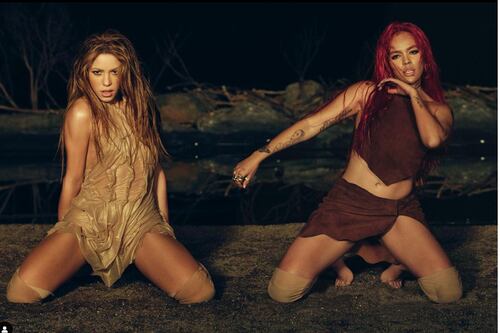 Foto de Shakira y Karol G juntas hace despertar las preguntas en sus fans