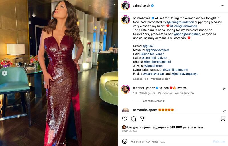 Salma Hayek vestido borgoña Gucci