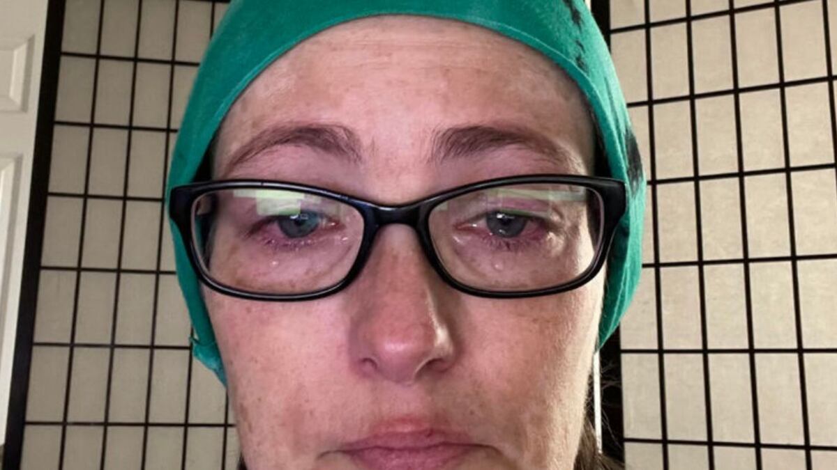 Krystal Garmon lloró al escuchar las criticas de los entrevistadores