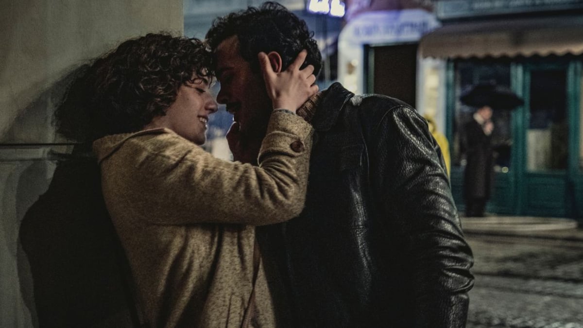 Escena de Club Estambul