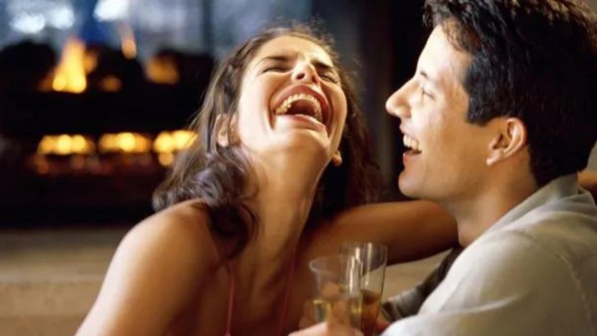 ¿Qué quieren decir realmente los hombres cuando te dicen que eres "linda" o "hermosa"?