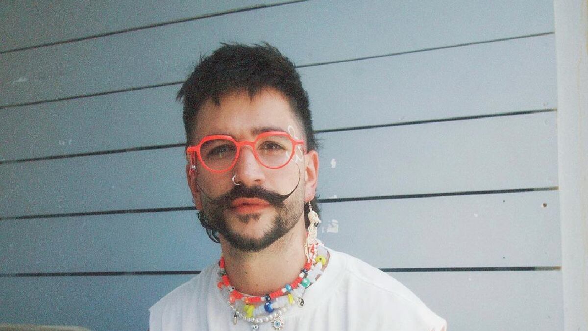 Le dan palo a Camilo por publicar fotos con una modelo