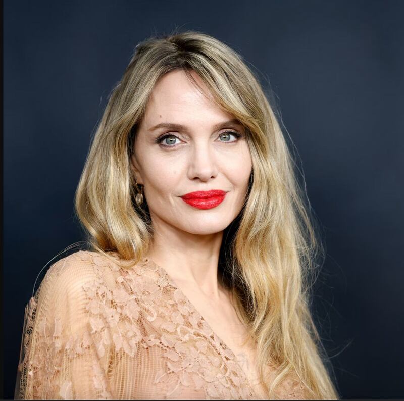 Angelina Jolie a los 50 años