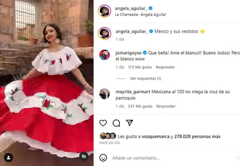 Ángela Aguilar vestido