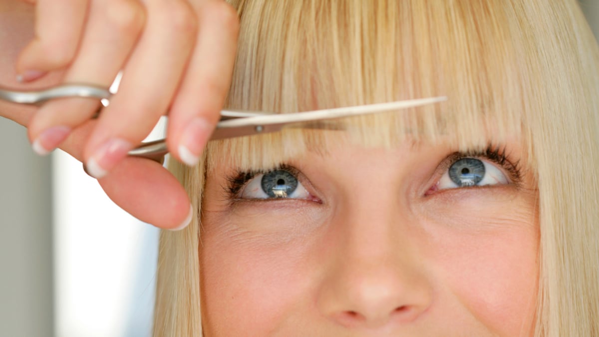 Este es el fleco que le favorece a todos los rostros.