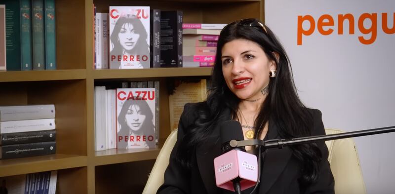 Cazzu en el podcast 'Se regalan dudas'