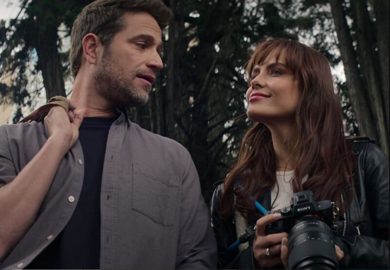 Michel Brown y Ana Lucía Domínguez son los protagonistas de 'Pálpito'