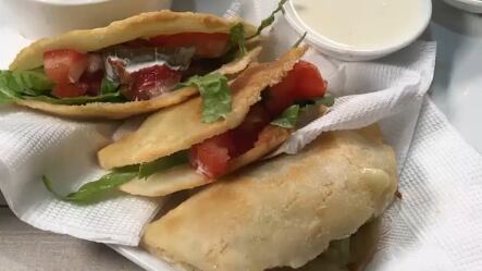 Disfruta de unas quesadillas fritas