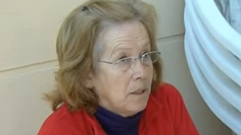 La mujer quemó vivo al sujeto que violó a su hija