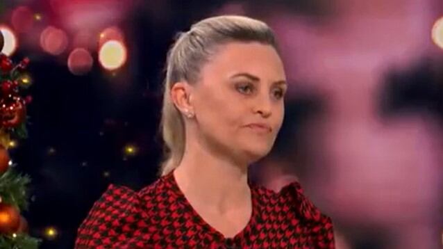 La mujer le cobrará a su familia por la cena de Navidad