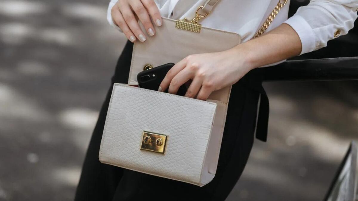 Feng Shui: el único color que debe tener tu bolsa para atraer la riqueza a tu vida