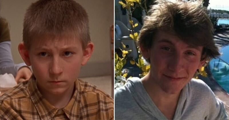 Erik Per Sullivan en las primeras temporadas de 'Malcolm el de en medio' y en la actualidad