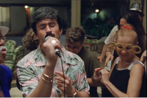 “Maldito año nuevo y lo que me trajo”, ¿a qué hora poner ‘Si Veo a Tu Mamá’ de Bad Bunny?