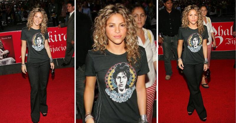 Para Shakira este ha sido su outfits favorito de la época