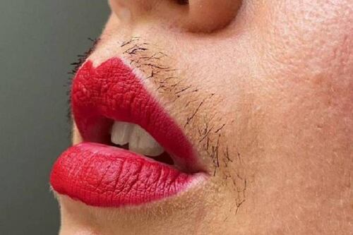 Bigote femenino: la tendencia que desafía los estándares de belleza