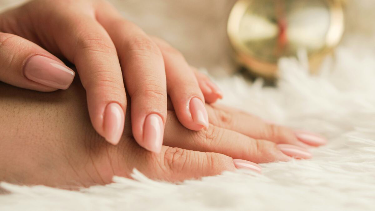 La manicura escandinava es todo lo que necesitas para lucir unas manos de impacto.