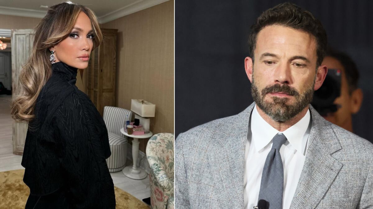 Jennifer Lopez reapareció en redes presumiendo su cambio de look.