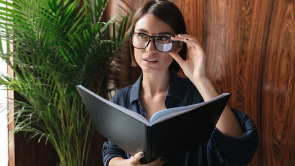 Las 3 mujeres más inteligentes del zodiaco: son las más brillantes y sobresalen por sobre todas
