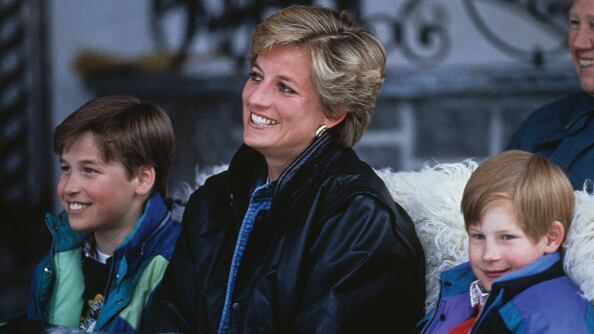 Los fans quedaron sorprendido por el parecido de los actores de The Crown con la familia real