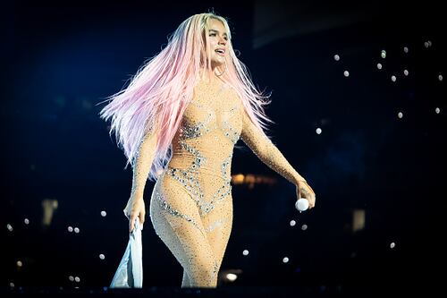 El invitado con el que Karol G sorprendió a sus seguidores en el concierto de Miami