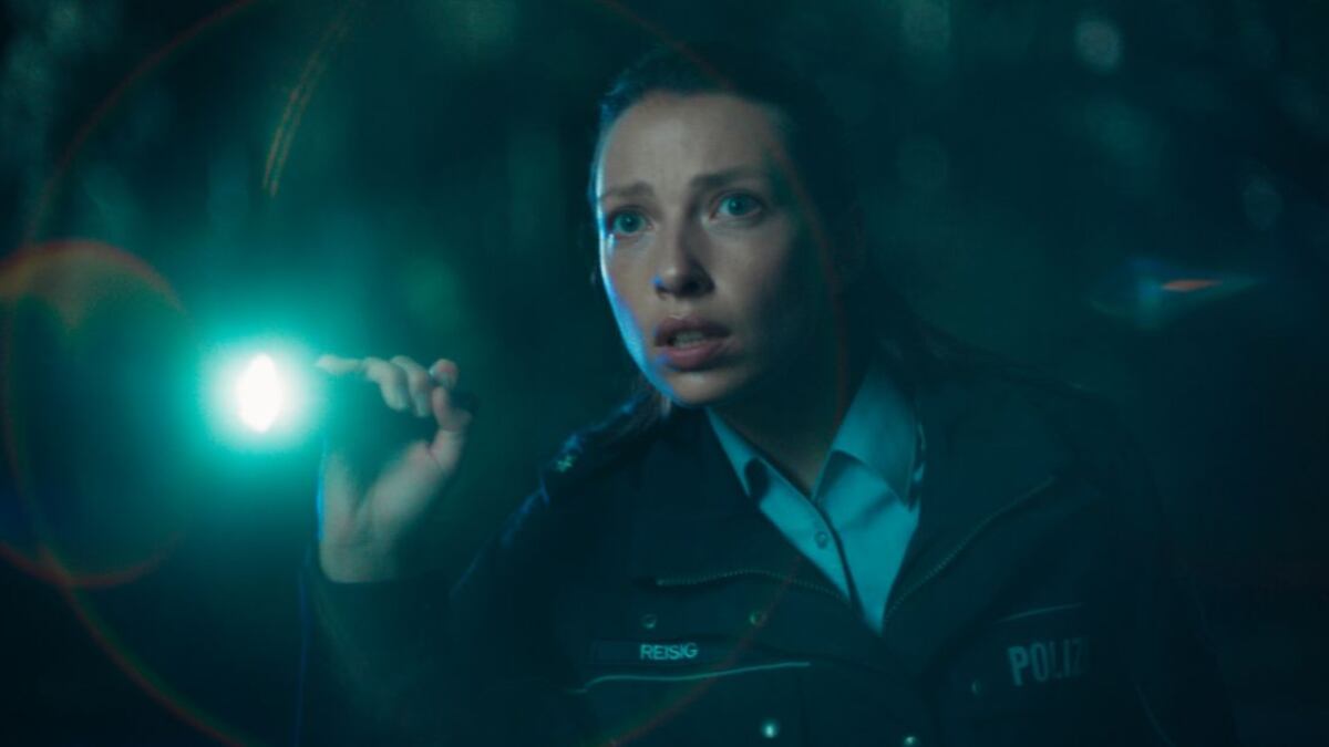 Escena de la serie 'Mi querida niña'