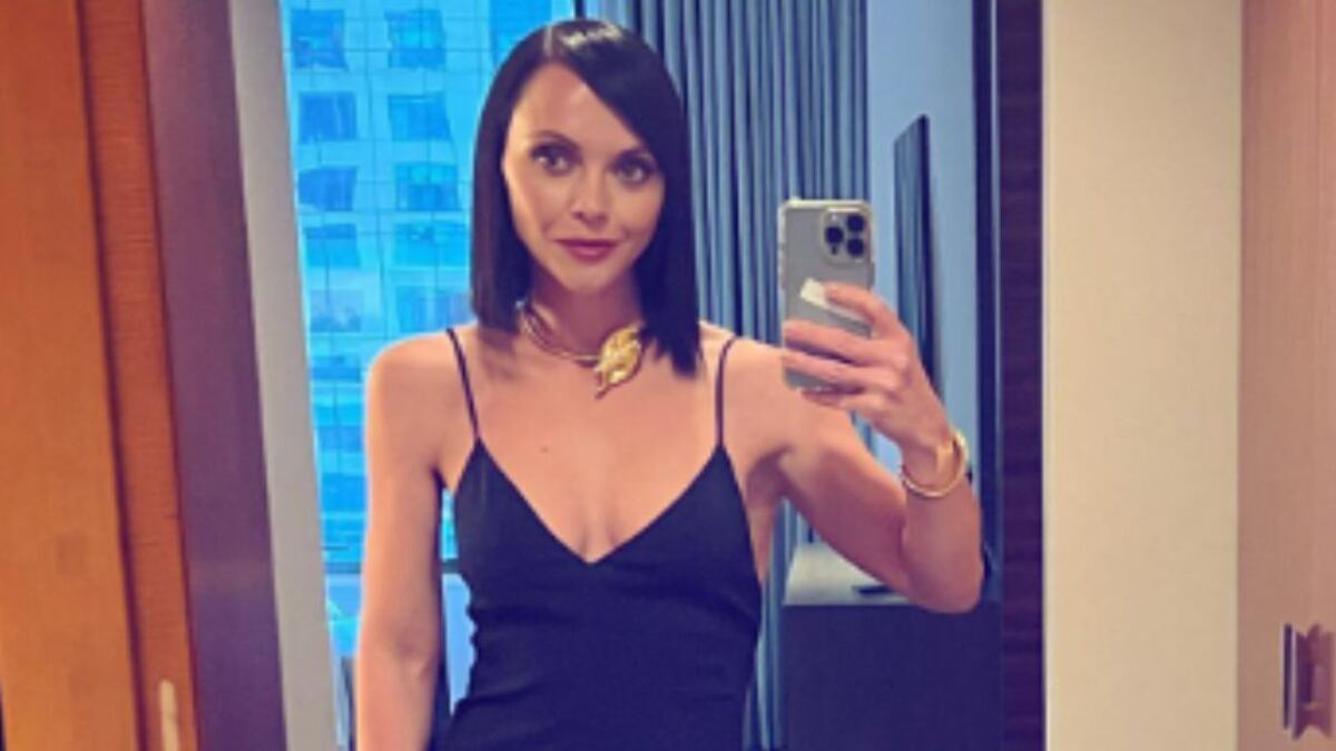 La actriz Christina Ricci confesó que su hijo Freddie tiene ideas “feminista”