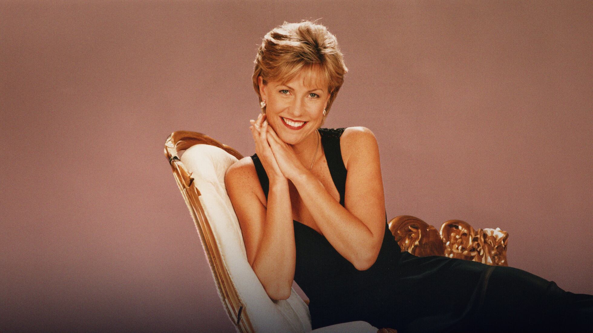 La muerte de una de las presentadoras más entrañables de la televisión británica es la historia central de este documental