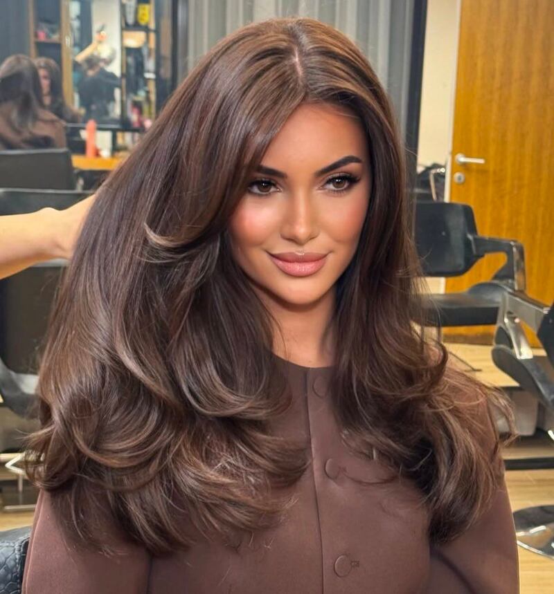 El tinte ‘glossy chesnut’ promete un cambio elegante
