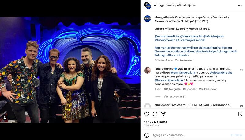 Lucero Mijares junto a sus padres Lucero y Mijares y Emmanuel con Alexander Acha