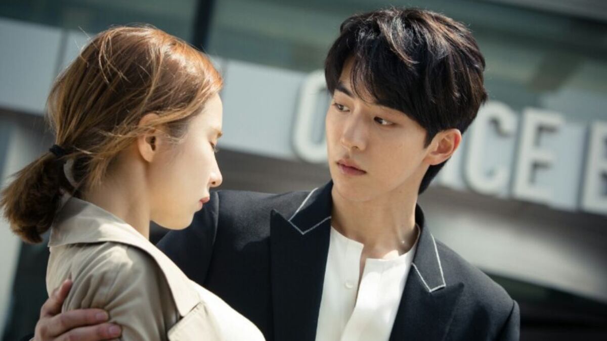 Escena de la serie La novia del dios del agua