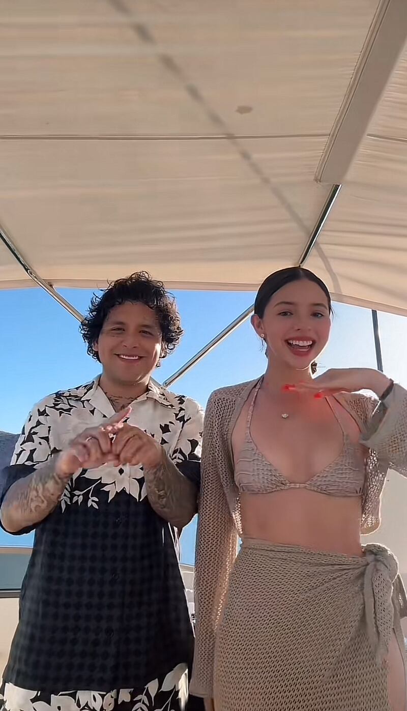 Christian Nodal y Ángela Aguilar
