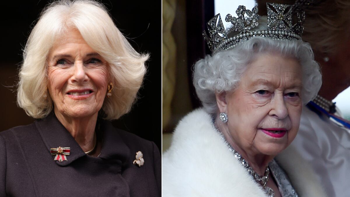 Camila Parker / Reina Isabel II