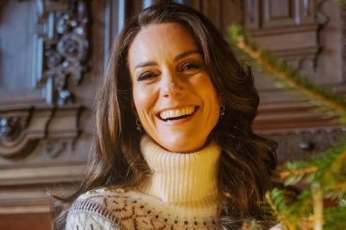 ¡Con vestido de Cenicienta! Kate Middleton reaparece con elegante look, pero su delgadez preocupa a los fans
