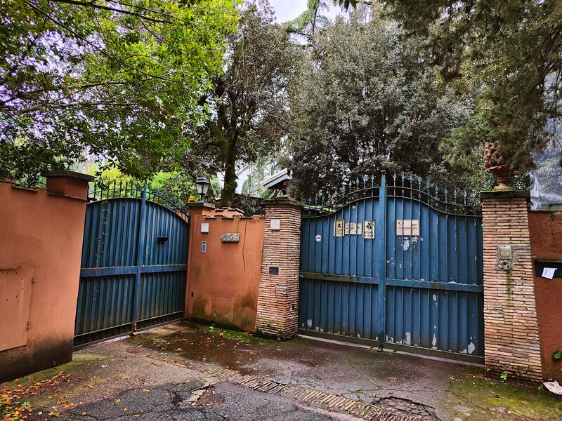 Exteriores de la casa en Roma, donde la mítica exactriz vivió sus últimos años.