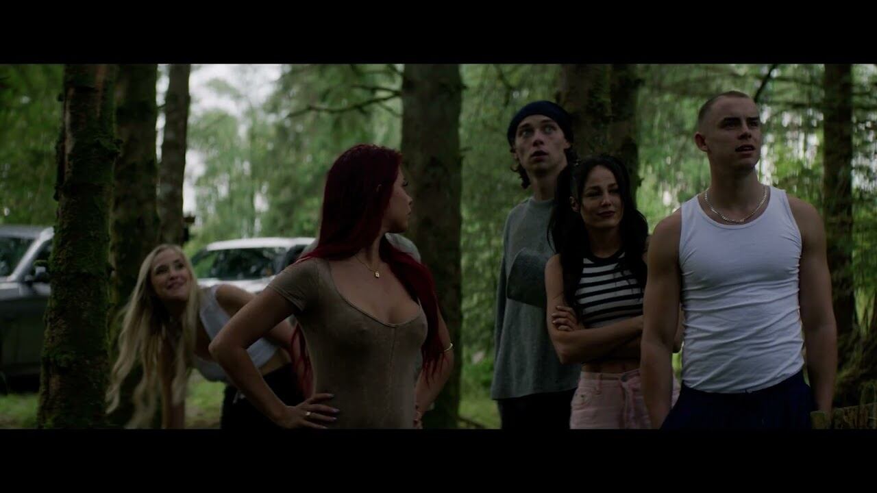 Popeye se transforma en una máquina de matar y pasará a convertirse en toda una pesadilla para un grupo de amigos