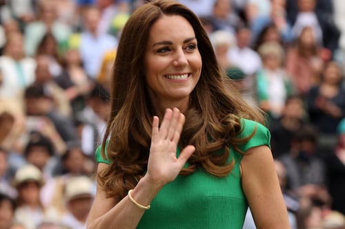 Tras vencer el cáncer, Kate Middleton reapareció “con peluca” y las críticas demuestran lo peor de redes
