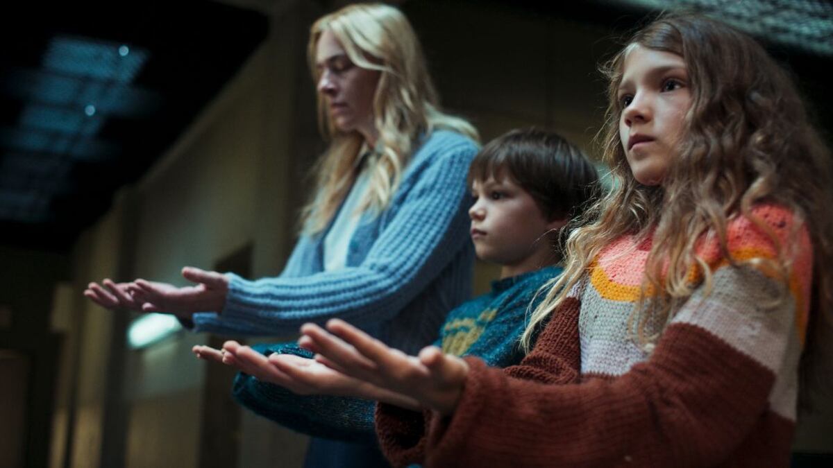 Escenas de la serie 'Mi querida niña'